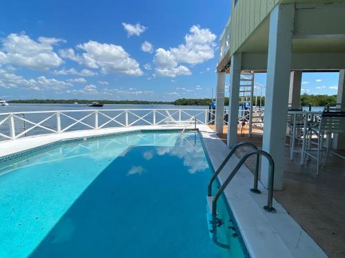 21530 Madera Rd - Bay Front Pool Home
