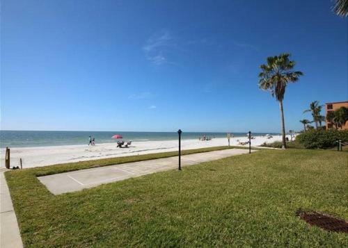 Strandview #603