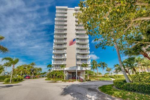 Lovers Key Beach Club #606