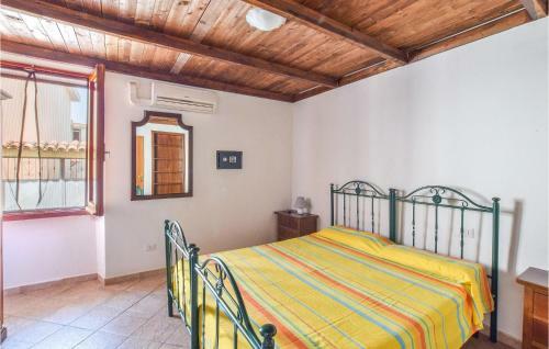 Beautiful Apartment In Galtelli' With 2 Bedrooms