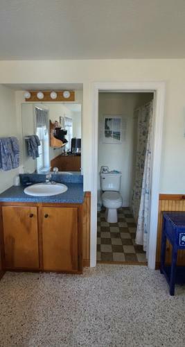 Moody's Motel And Cottages