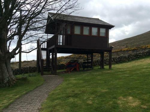 Stunning Views At Ballagh Cottage Newcastle