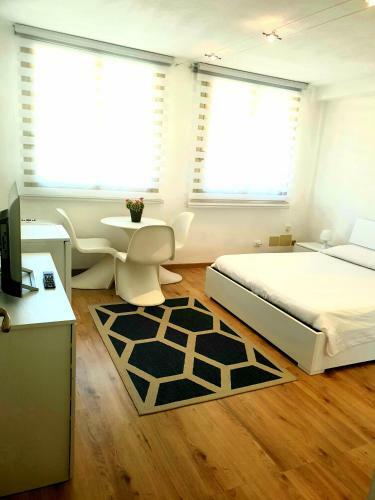 Hostal Central City Rooms