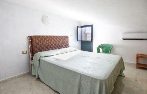 Nice Home In Siniscola With 3 Bedrooms