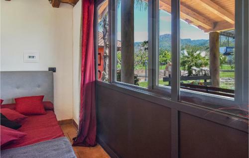 Awesome Home In Terranova With Wifi And 2 Bedrooms