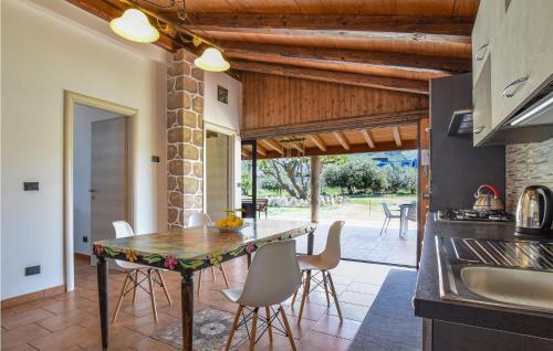 Awesome Home In Terranova With Wifi And 2 Bedrooms