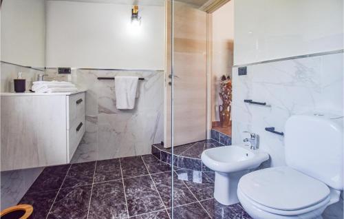Awesome Home In Terranova With Wifi And 2 Bedrooms