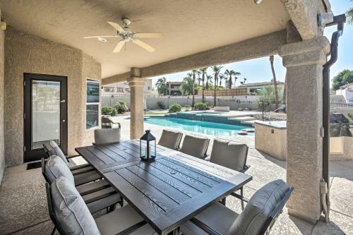 Modern Lake Havasu Oasis With Putting Green And Bbq!