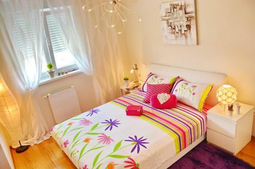 Apartment Vacation In Zadar - Mirna