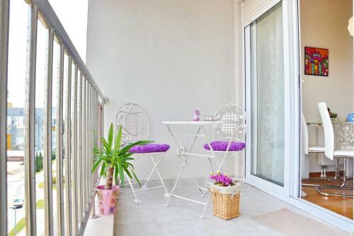 Apartment Vacation In Zadar - Mirna