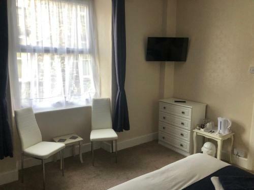 Bed & Breakfast Leamington House
