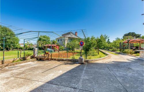 Nice Home In Fazana With 3 Bedrooms