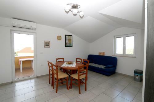 Apartments Neja