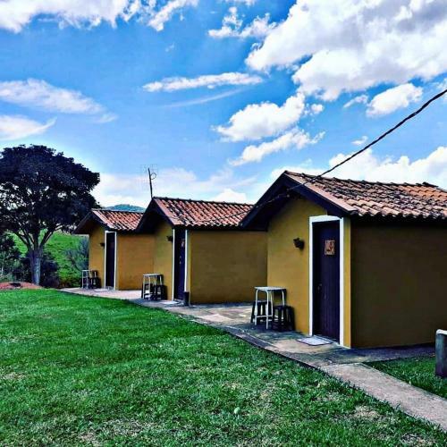 Pousada E Camping P� Na Trilha