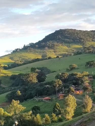 Pousada E Camping P� Na Trilha