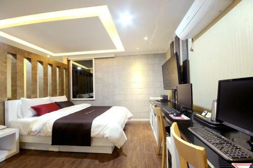 Wephotel