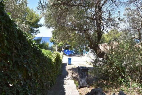 Marko Two Bedroom Apartment With Sea View