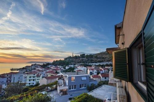 Apartments Villa Vesna Podgora - Cdm05026-cyb