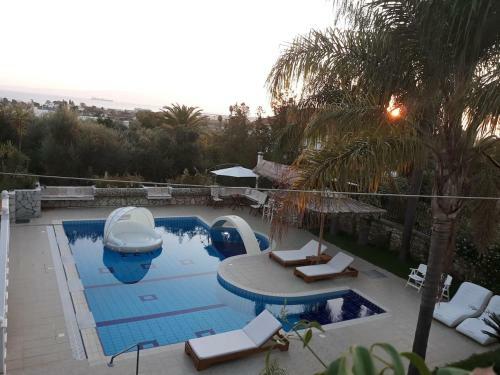Villa Luxury Country House In Kalamata / Sp