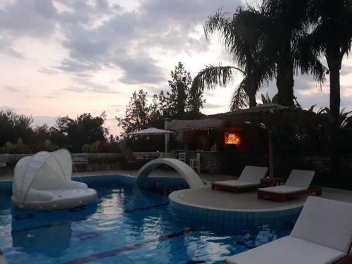 Villa Luxury Country House In Kalamata / Sp