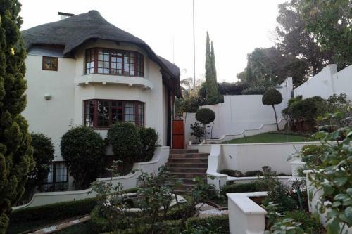 Apartamento Self Catering Room With Private Entrance In