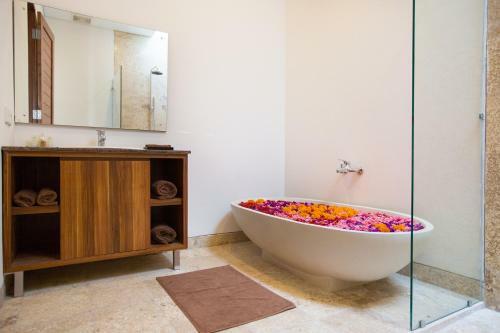 Villa Manis Manis In Seminyak