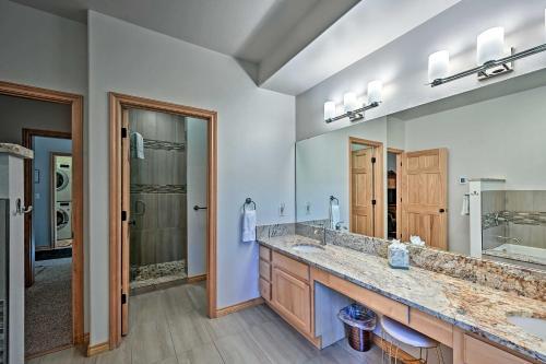 Mountain Home With Decks, Walk To Gondola