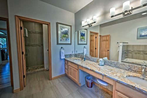 Mountain Home With Decks, Walk To Gondola