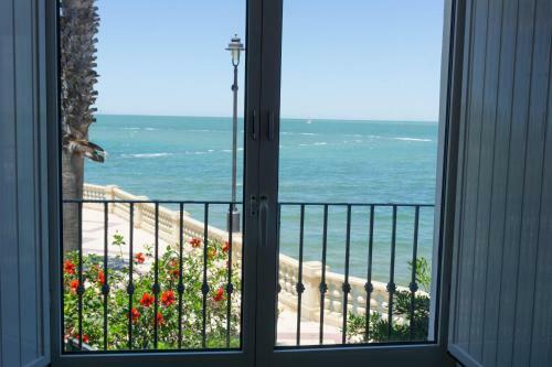 Apartamento Magn�fico Piso A Pie De Playa!
