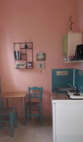 Hostal ?mmos Rooms