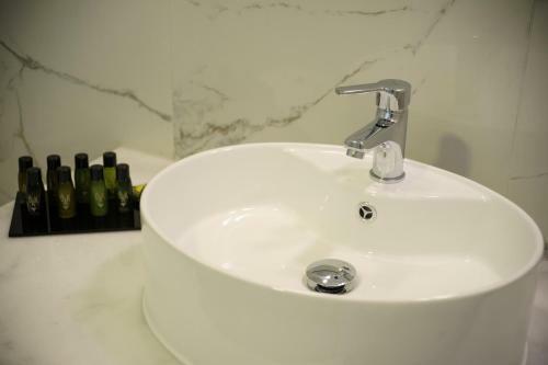 Status Luxury Apartments And Penthouse