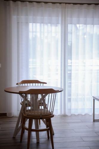 Status Luxury Apartments And Penthouse