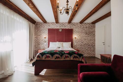 Hostal Casa De Sub Munte