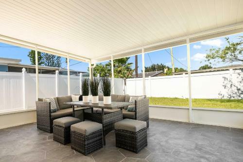 Sleek Redington Beach Retreat With Lanai, Grill