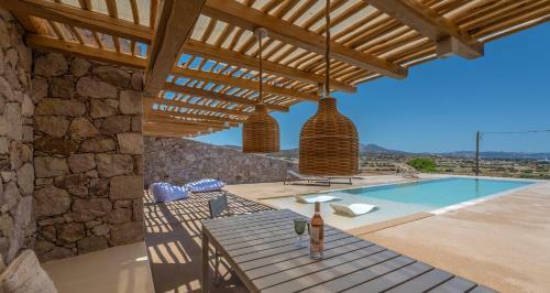 Villa Milos Retreat