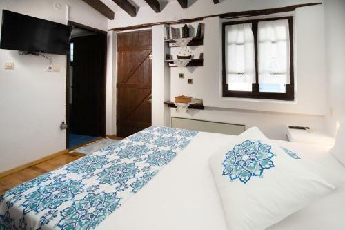 Sani Pine Villa