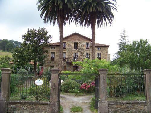 Hotel B&B El Jard�n De Aes