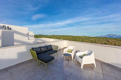 Apartamento Terraza, Vistas Y Piscina - Simplytarifa