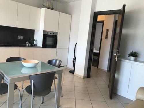 Apartamento Accogliente E Moderno Trilocale