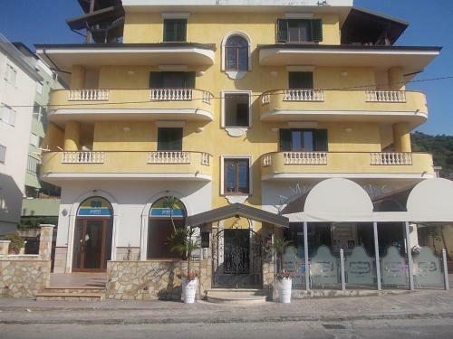 Bed & Breakfast � La Maison De Gabry