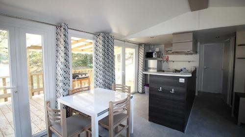 Mobile Home - Camping