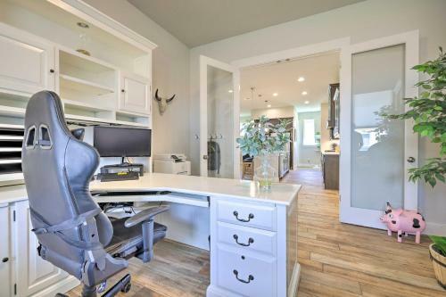 Upscale Austin Area Escape - Families Welcome