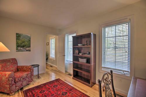 Spacious Wintergreen Resort Home With Hot Tub!