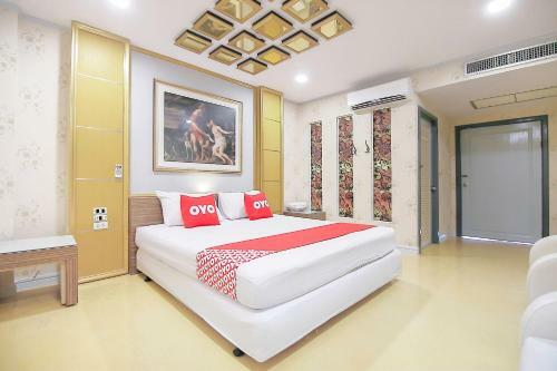 Hotel Oyo 1002 Pinklao Resort