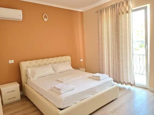 Hotel Fama