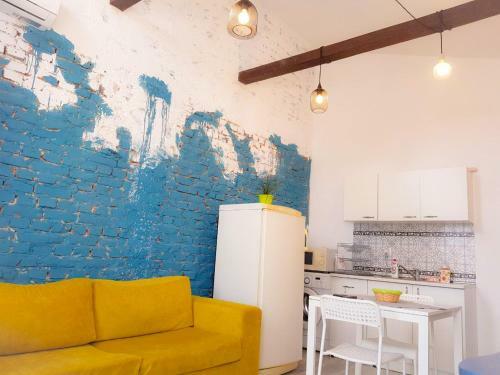 Beauty House Apartments & Rooms