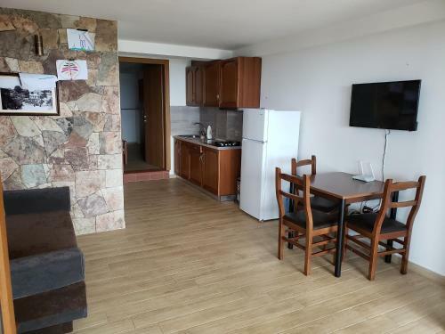 Apartamento Vila Elezi