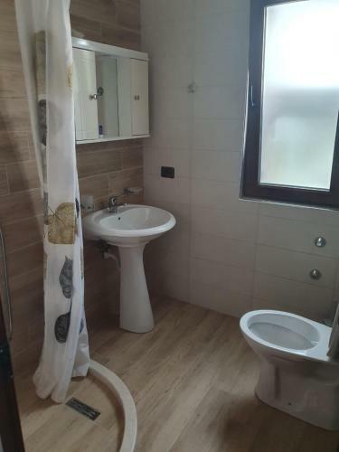 Apartamento Vila Elezi