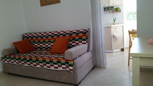 Apart Near The Beach