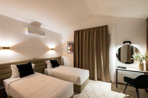 Cocoon Luxury Villa, Coral Bay, Peyia